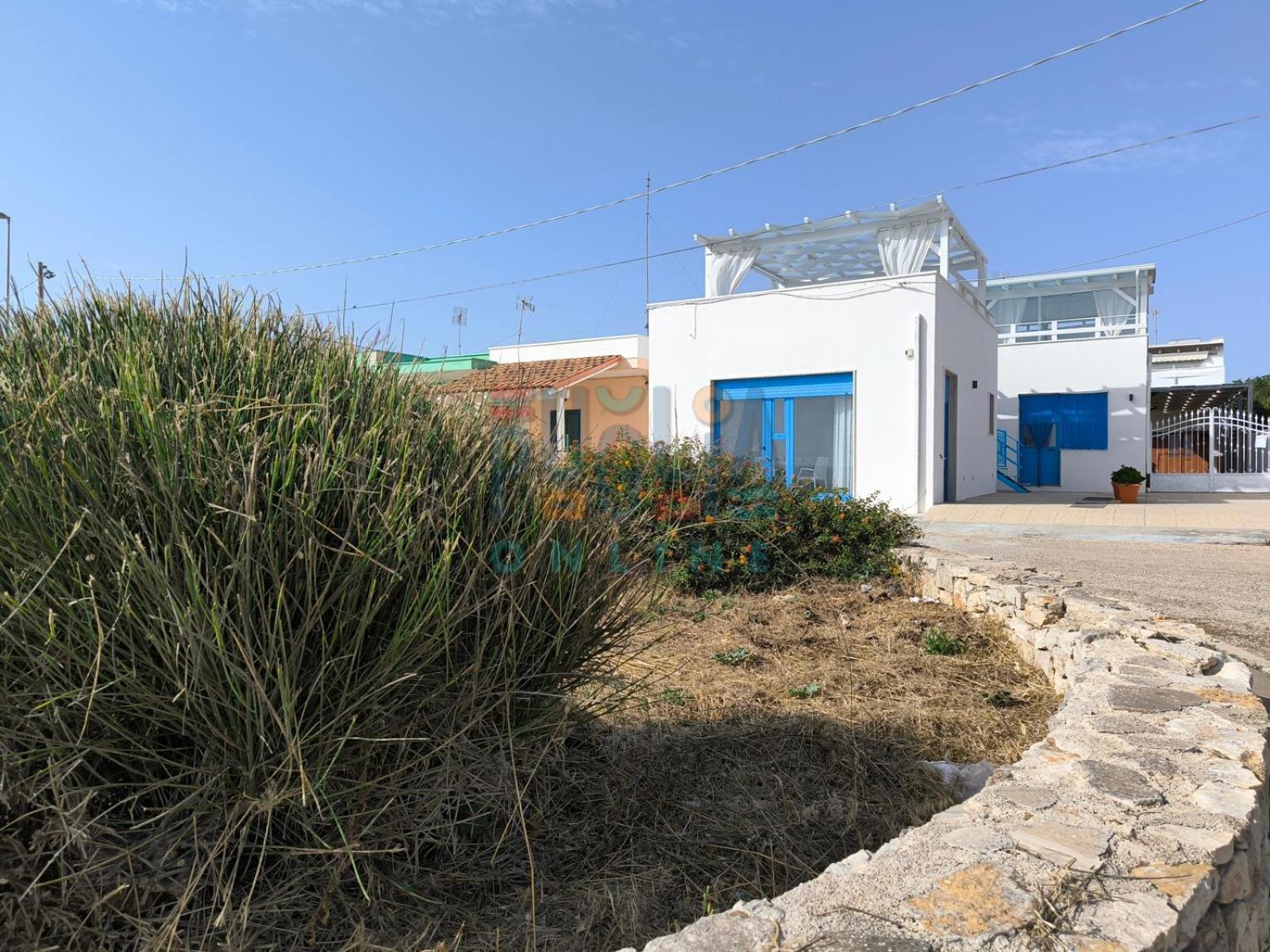 شقة Bilocale Blue House Fronte Mare, A Posto Rosso Capilungo المظهر الخارجي الصورة